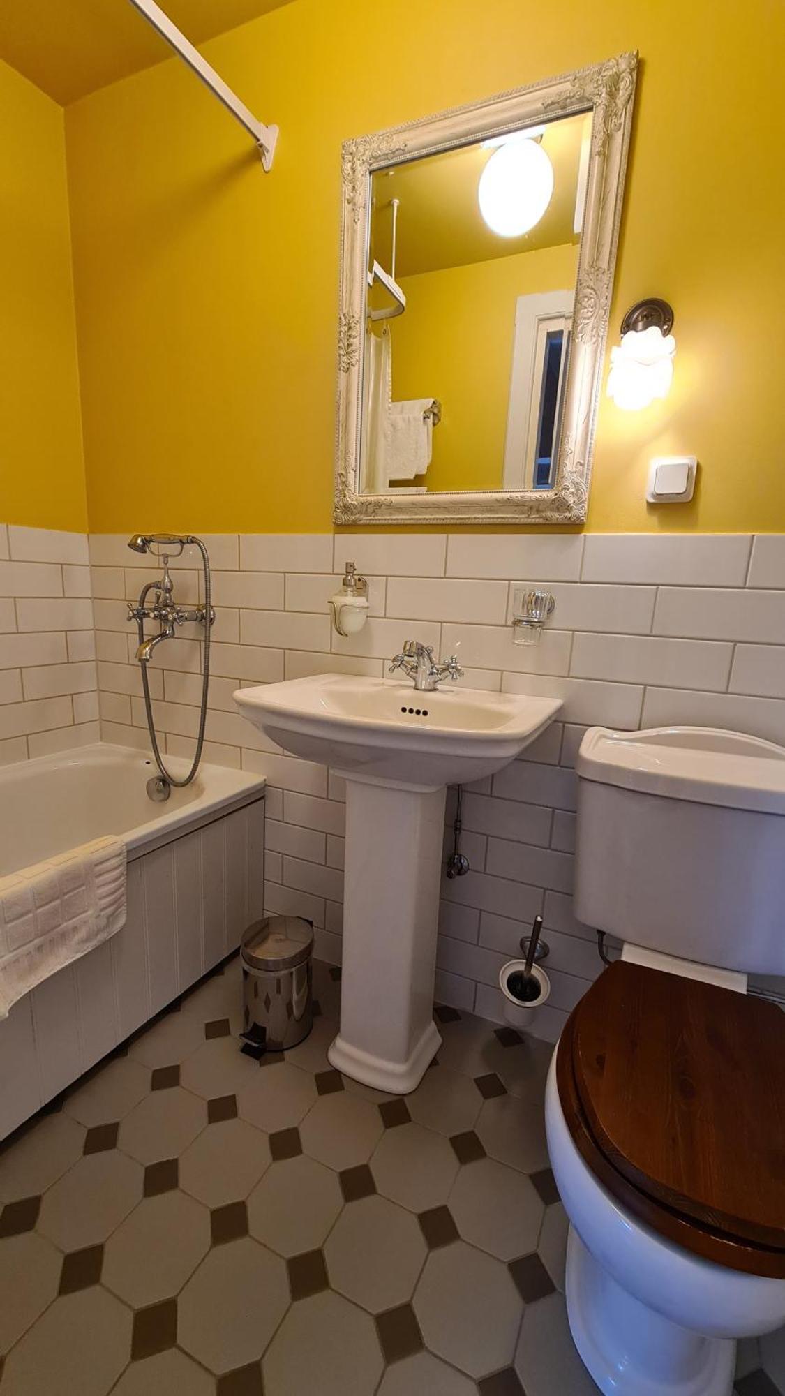 Lahe Guesthouse ハープサル エクステリア 写真